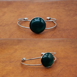 Emerald Green Acrylester Cabochon Bracelet